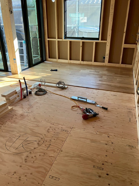 フローリング施工