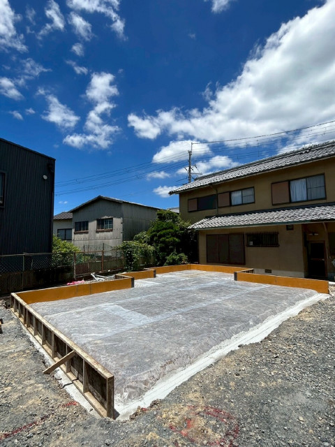 基礎工事着工