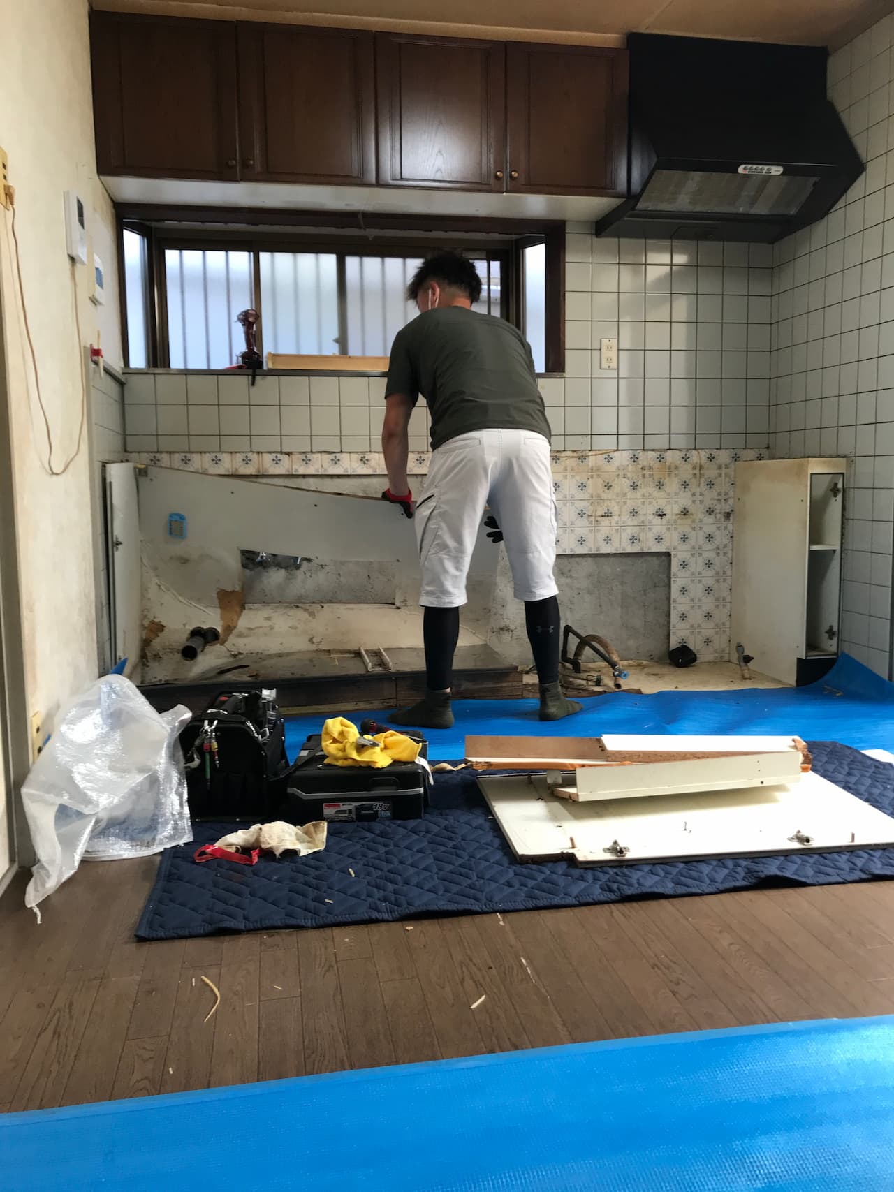 キッチンリフォーム中
